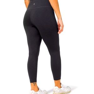 Lulu lemon size 6 legging!! ❤️